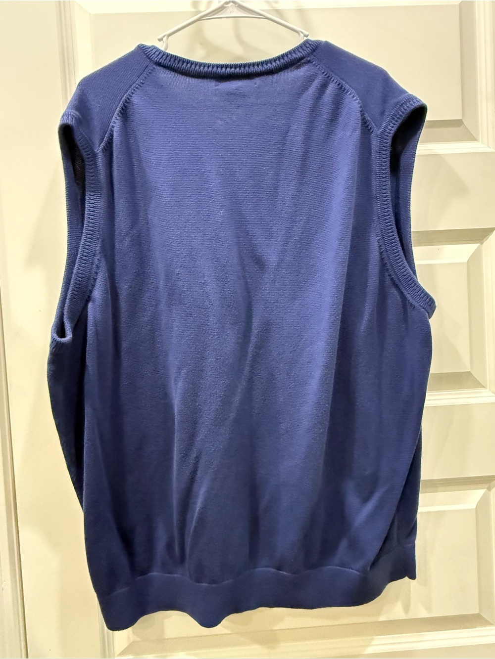 David Cremieux Men’s Blue V-Neck Sweater Vest - Picture 2 of 5
